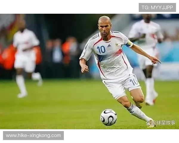 足球界十大功夫球星:那些脚法如武功的球场传奇 足球界十大功夫球星:那些脚法如武功的球场传奇